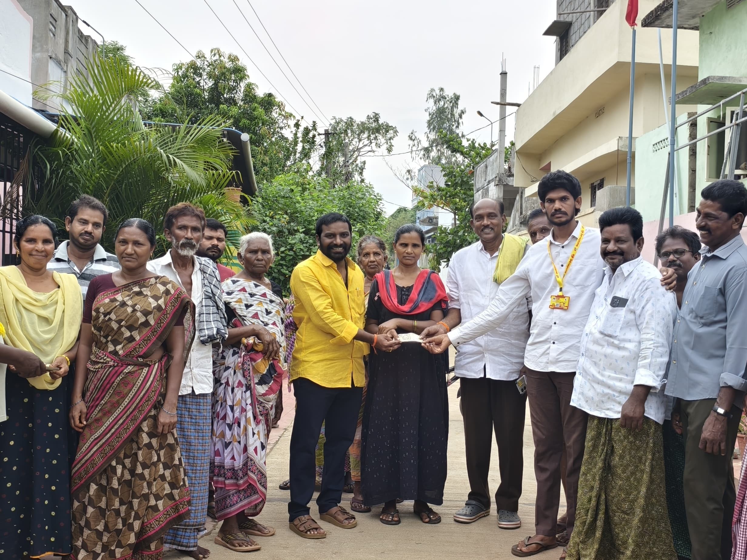 ‘పేదలకు ఆసరాగా ఎన్టీఆర్ భరోసా పెన్షన్లు’