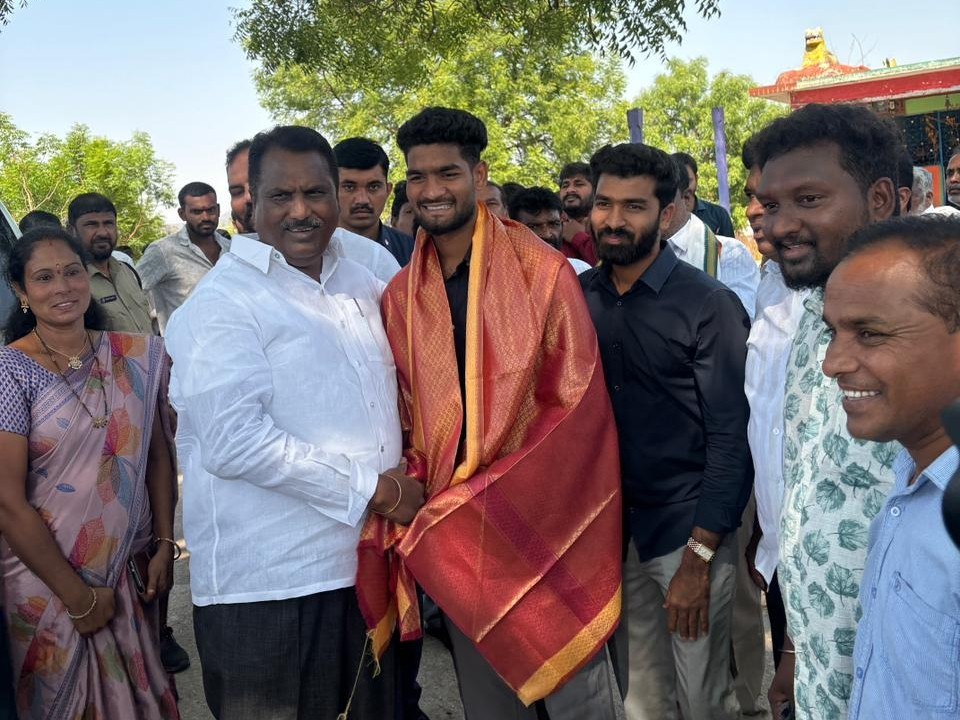 అగ్నవీర్‌కు ఎంపిక.. మంత్రి అభినందన