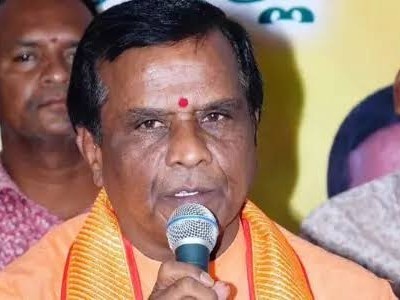 ఇళ్ల అమలులో పూర్తిగా విఫలం: ఎమ్మెల్యే