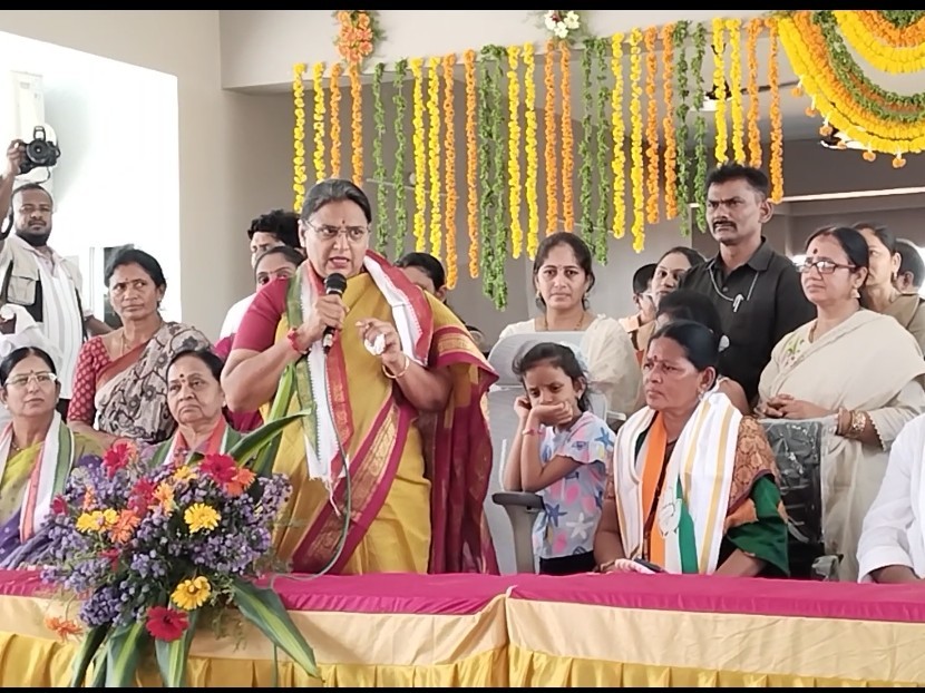 విలువలతో కూడిన నాణ్యమైన విద్యను అందించాలి