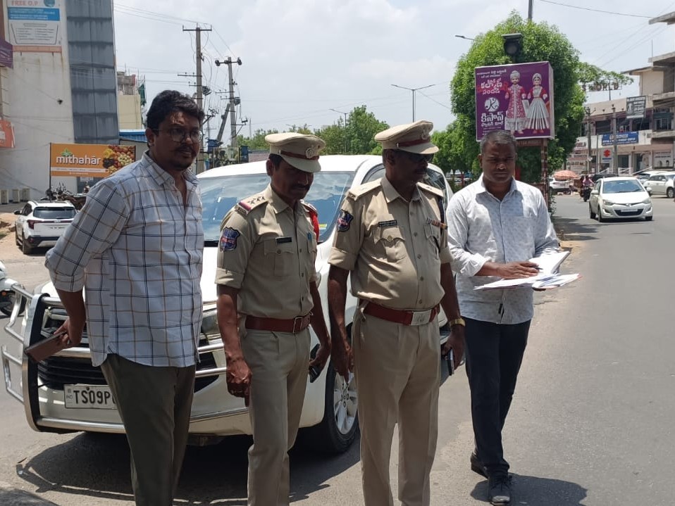నిర్మల్ పట్టణంలో బ్లాక్ స్పాట్స్ సర్వే