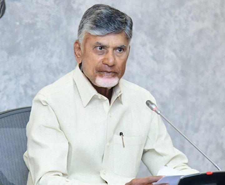 అమరావతి కేంద్రంగా యోగా: సీఎం చంద్రబాబు