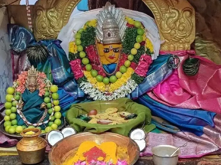 తునికి నల్ల పోచమ్మ ఆలయంలో ప్రత్యేక పూజలు