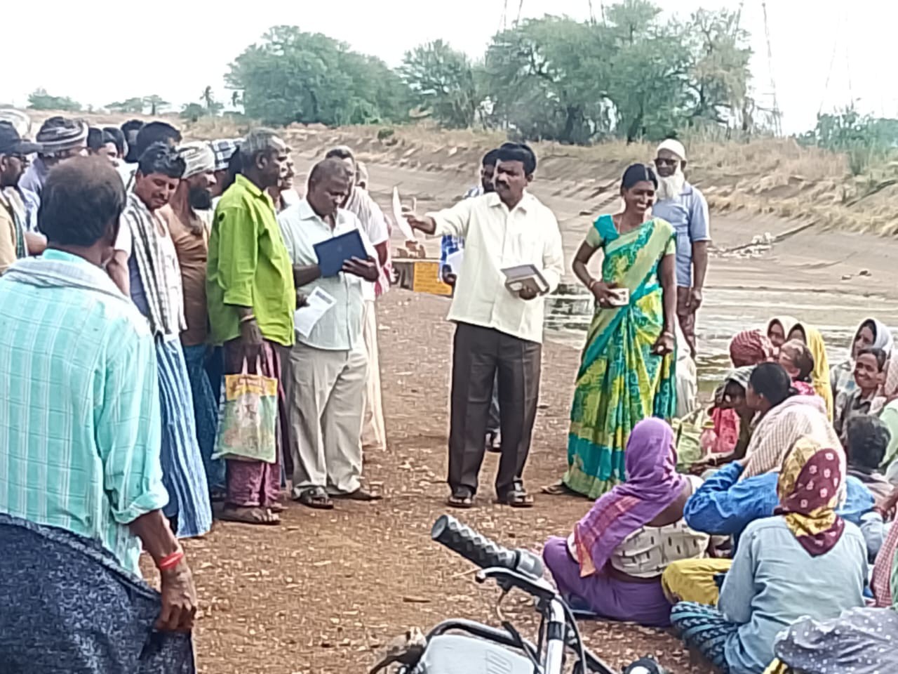 ఉపాధి హామీ చట్టం కాపాడుకునేందుకు పిలుపు