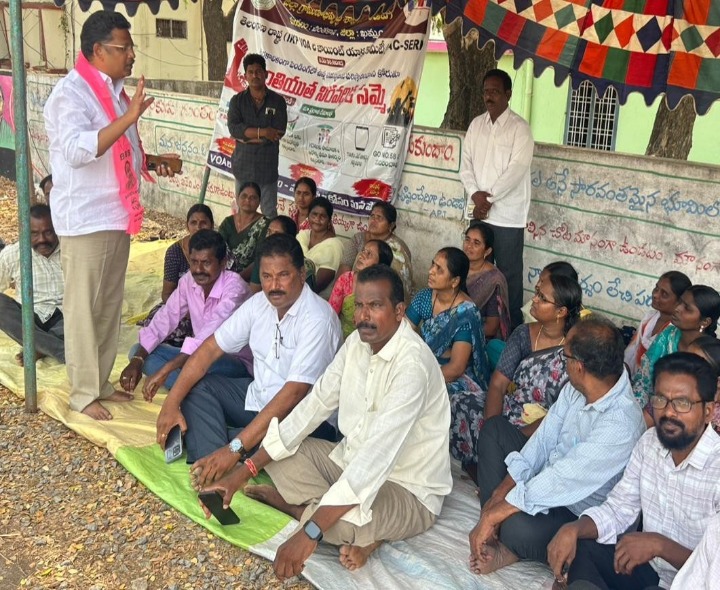 ”గ్రామదీపికలకు శ్రమకు తగ్గ వేతనం ఇవ్వాలి’