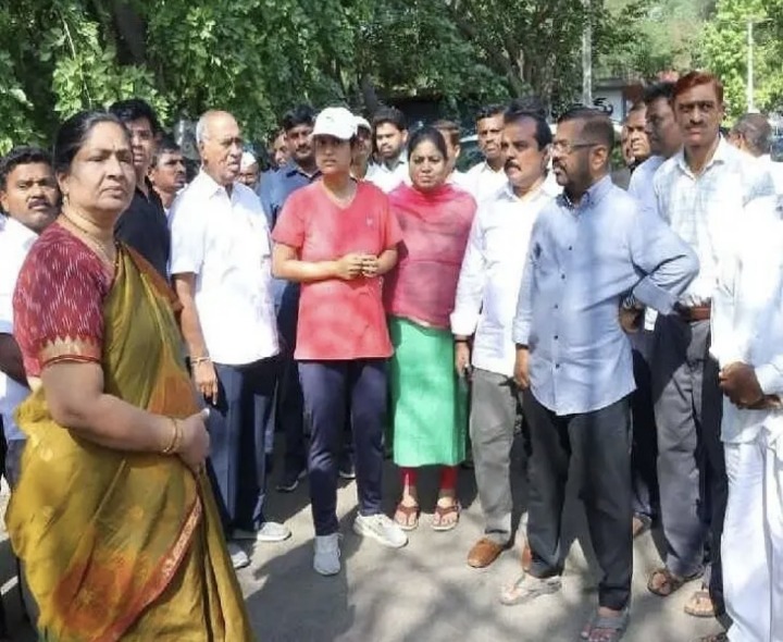 అంతిమ సంస్కారాలకు ప్రత్యేక వసతులు కల్పిస్తాం: కలెక్టర్