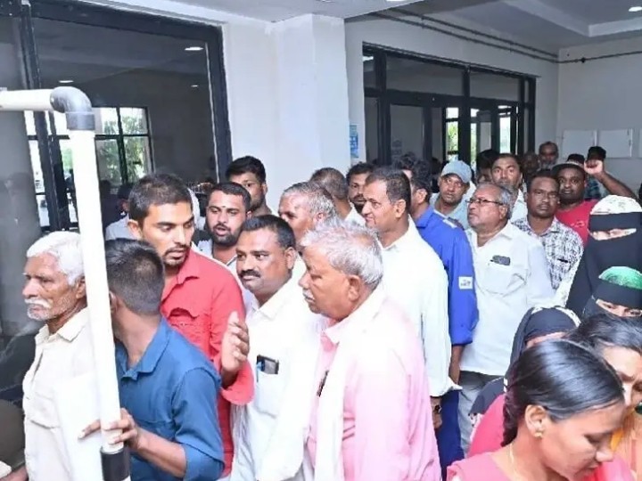 కలెక్టరేట్ ప్రజావాణికి 148 ఫిర్యాదులు