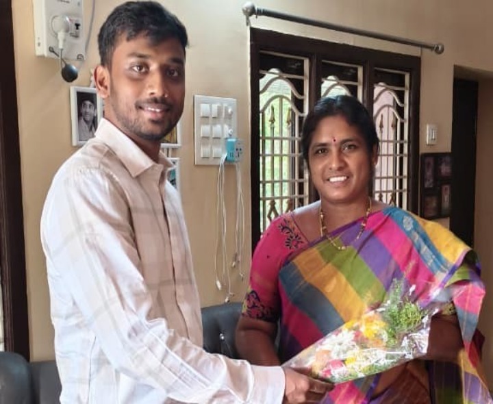 మధిర కమిషనర్‌గా బాధ్యతలు చేపట్టిన సామ్యూల్