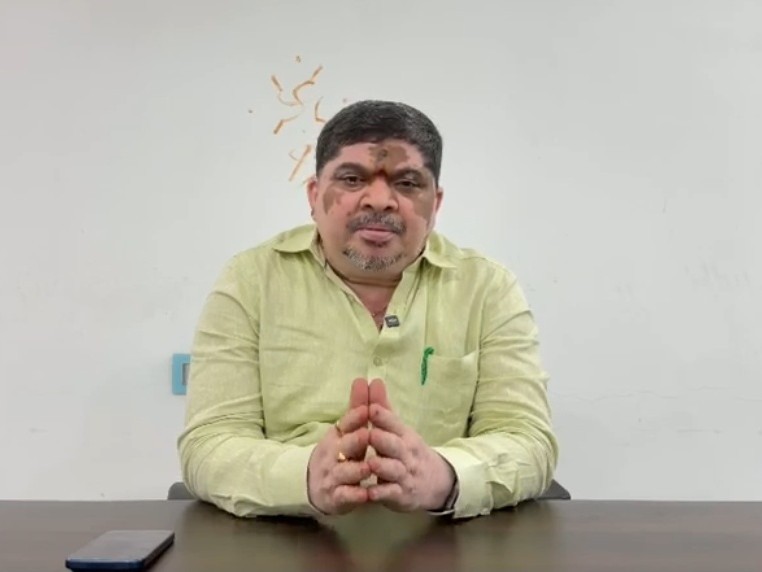 హుస్నాబాద్ మున్సిపాలిటీకి ఉత్తమ పర్యావరణ పనితీరు పురస్కారం