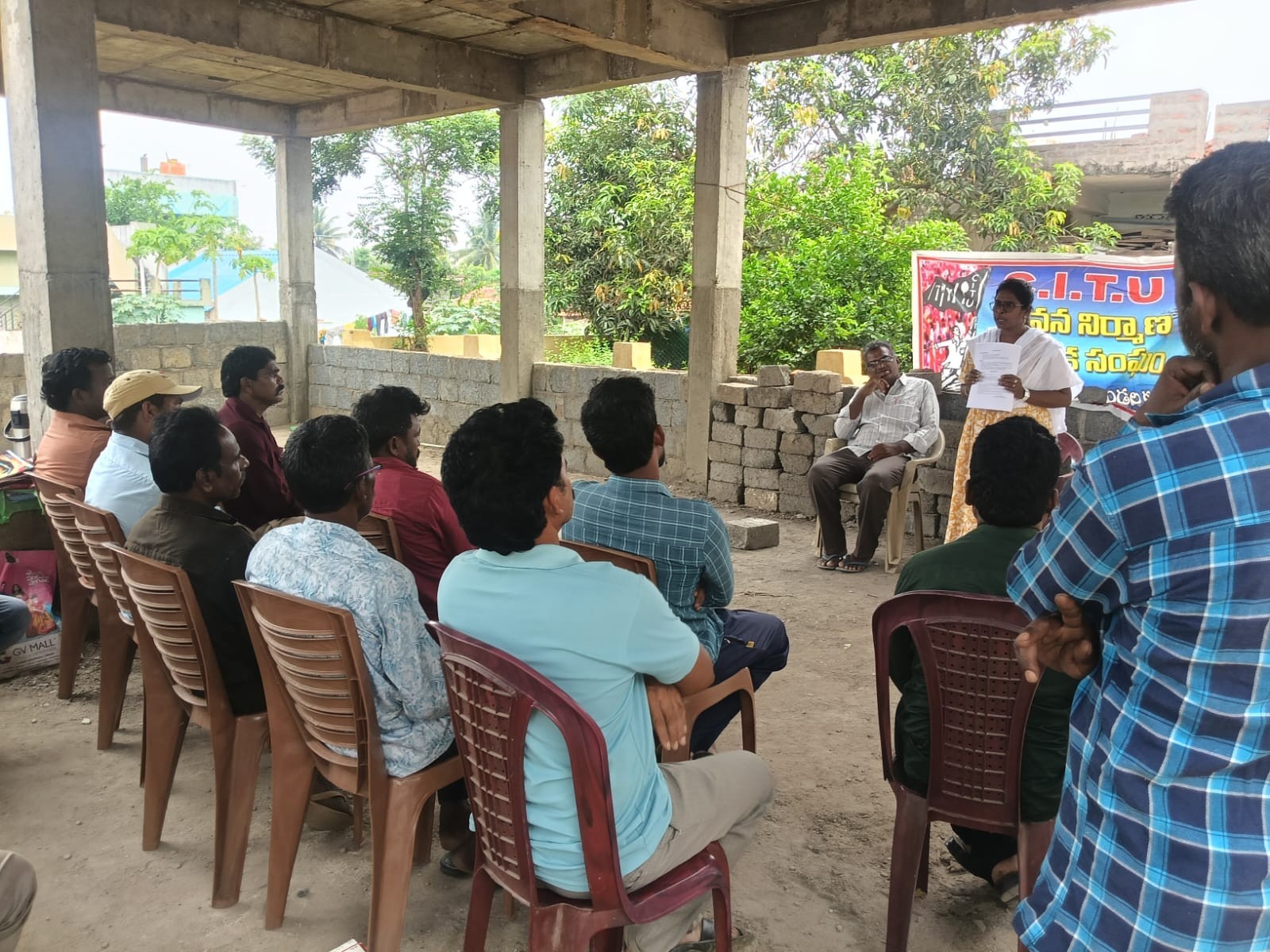 ‘కార్మికులందరూ సంక్షేమ బోర్డులో పేర్లు నమోదు చేసుకోవాలి’