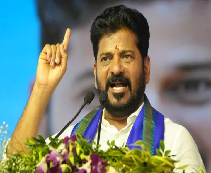 నాలుగున్నర లక్షల ఇళ్ల నిర్మాణమే లక్ష్యం: సీఎం