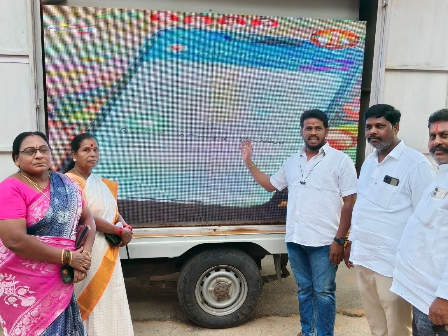 వినూత్న కార్యక్రమాన్ని ప్రారంభించిన ఎమ్మెల్యే