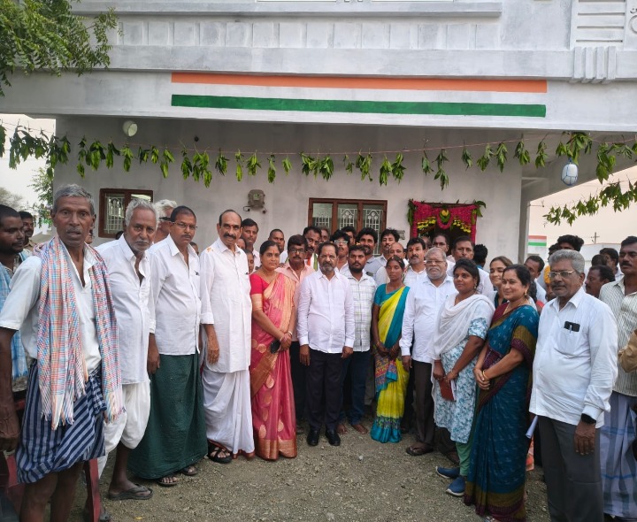 కామేపల్లి మండలంలో పర్యటించిన ఎమ్మెల్యే కోరం