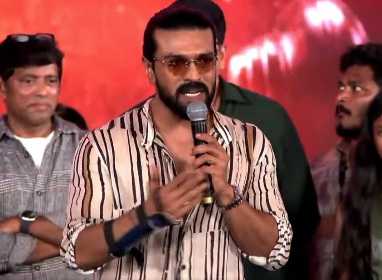 పెద్ది.. పడి లేచిన మనిషి కథ: రామ్ చరణ్