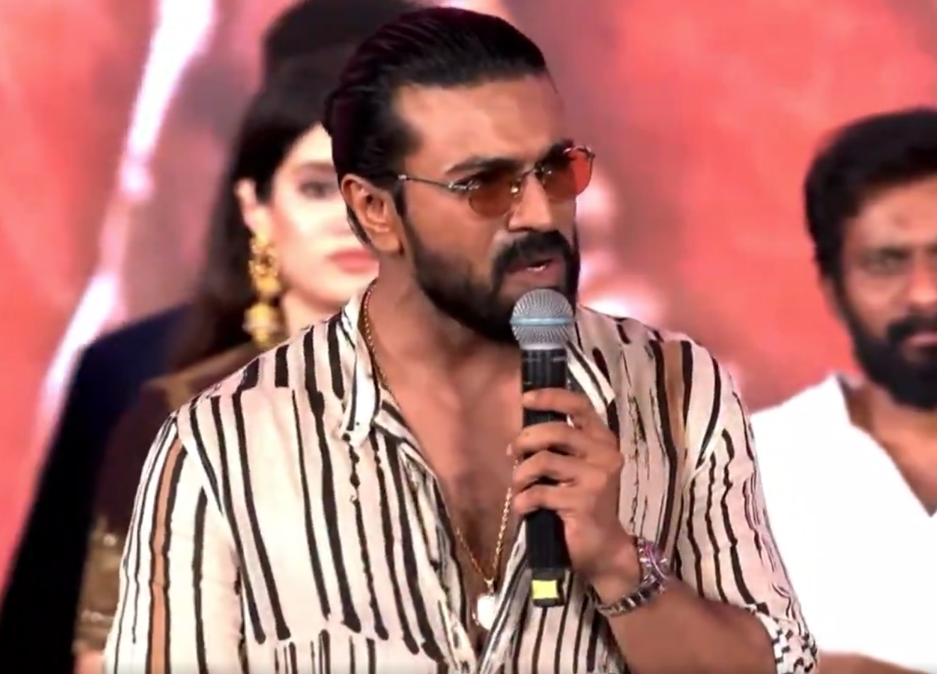 ‘చేతులు విరగొట్టుకోవడమే కాదు.. రక్తమైనా చిందిస్తా’