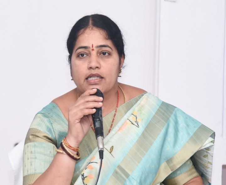 89 శాతం మందికి పింఛన్లు పంపిణీ: DRDA