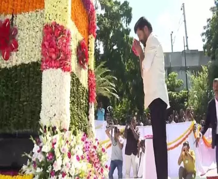 తెలంగాణ ఆవిర్భావ శుభాకాంక్షలు: సీఎం రేవంత్