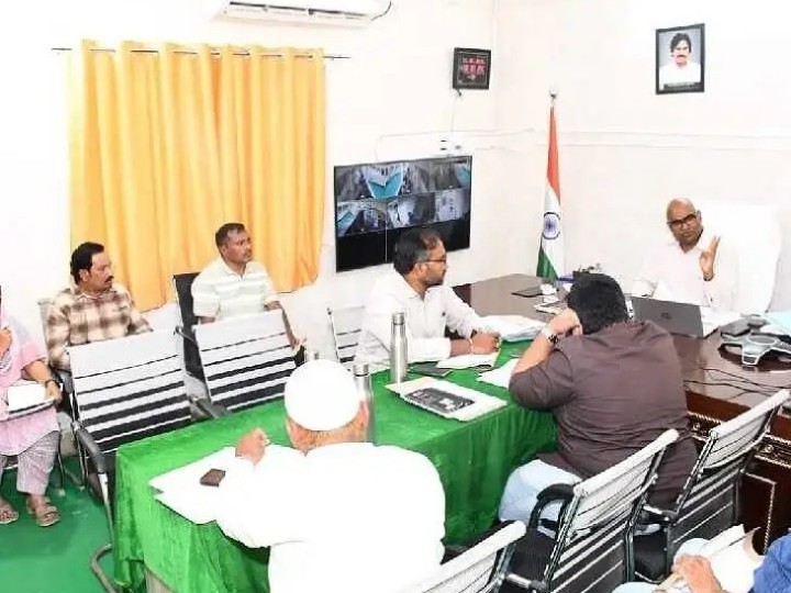 పన్ను చెల్లింపులో సమస్యలా.. కమిషనర్‌కి  తెలపండి..!