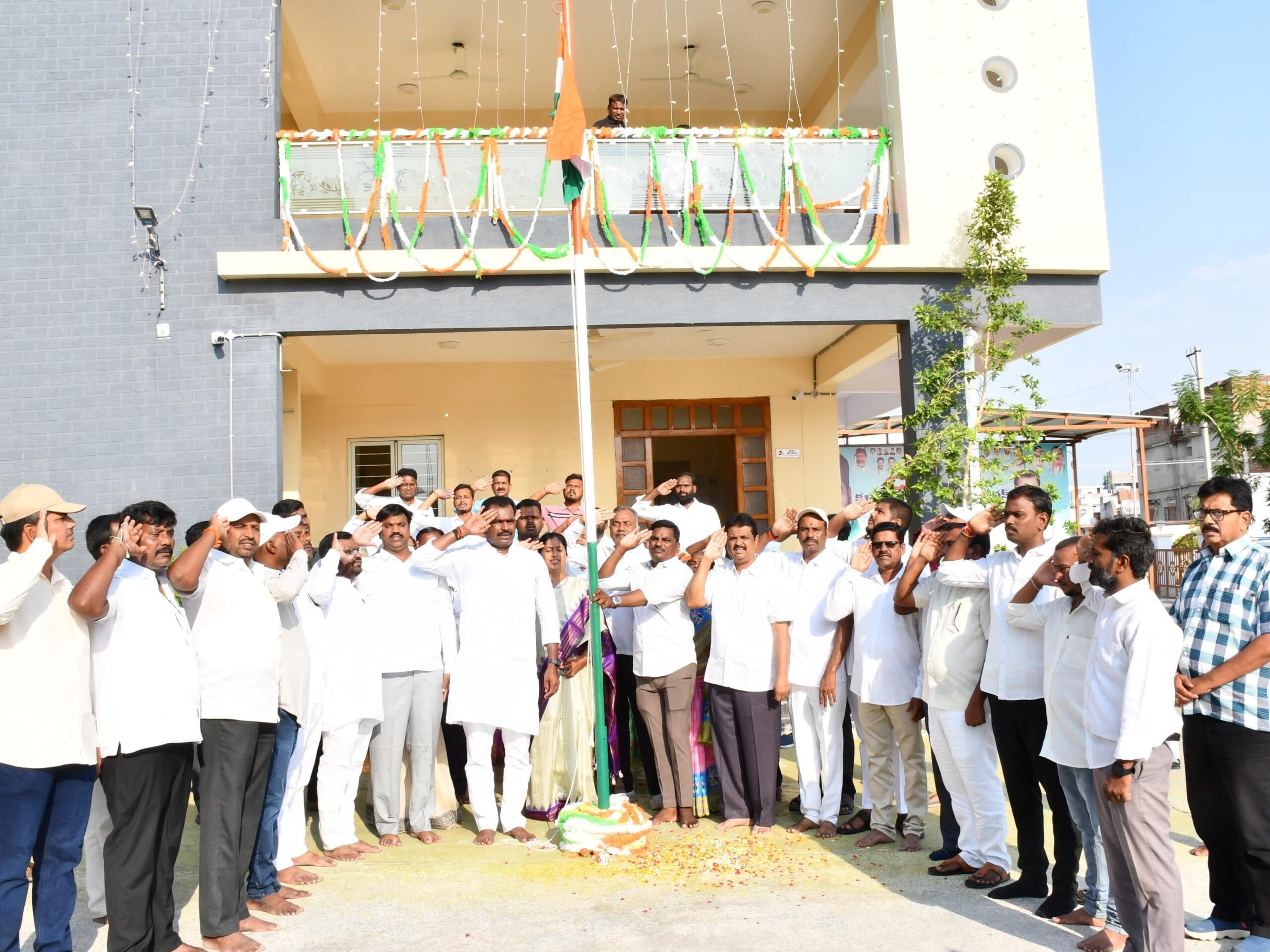 సోనియా గాంధీ చొరవతోనే రాష్ట్ర ప్రభుత్వం సాకారం