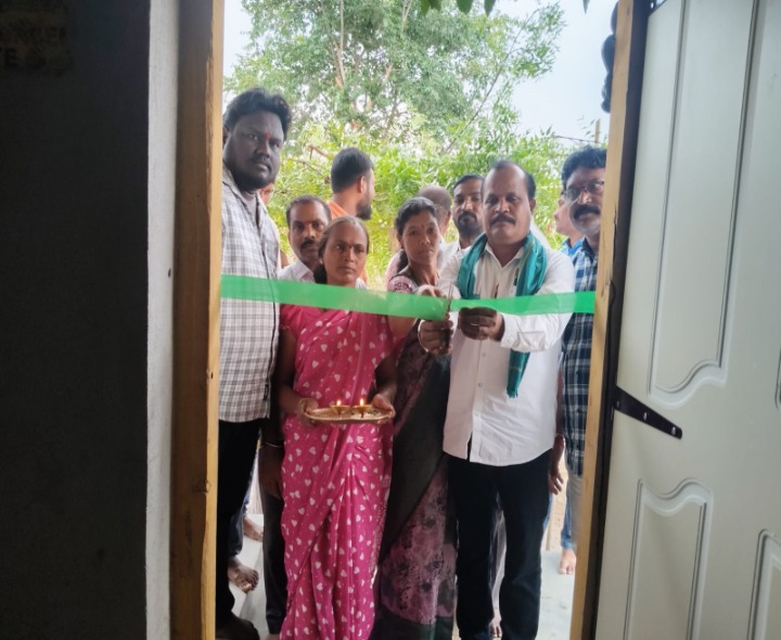 ప్రతి నిరుపేద కుటుంబానికి ఇందిరమ్మ ఇల్లు