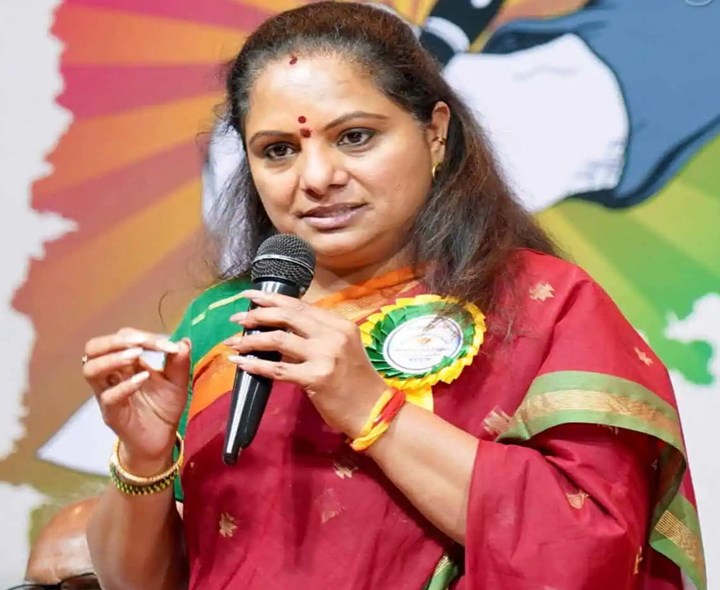 తెలంగాణ బిడ్డలకు శుభాకాంక్షలు: కవిత