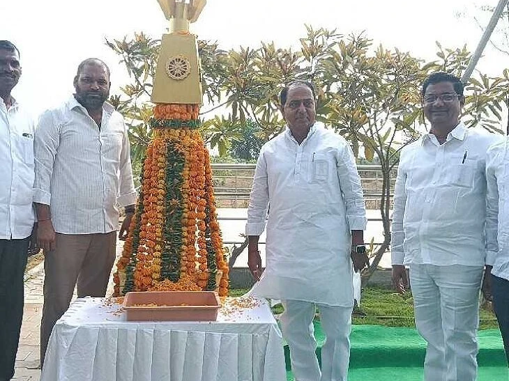 అమరుల త్యాగాల ఫలితమే తెలంగాణ: మాజీ మంత్రి