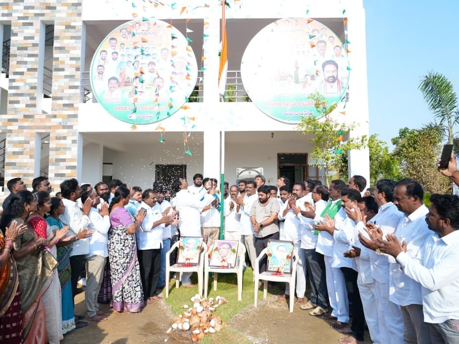 వర్ధన్నపేటలో ఆవిర్భావ దినోత్సవ వేడుకలు