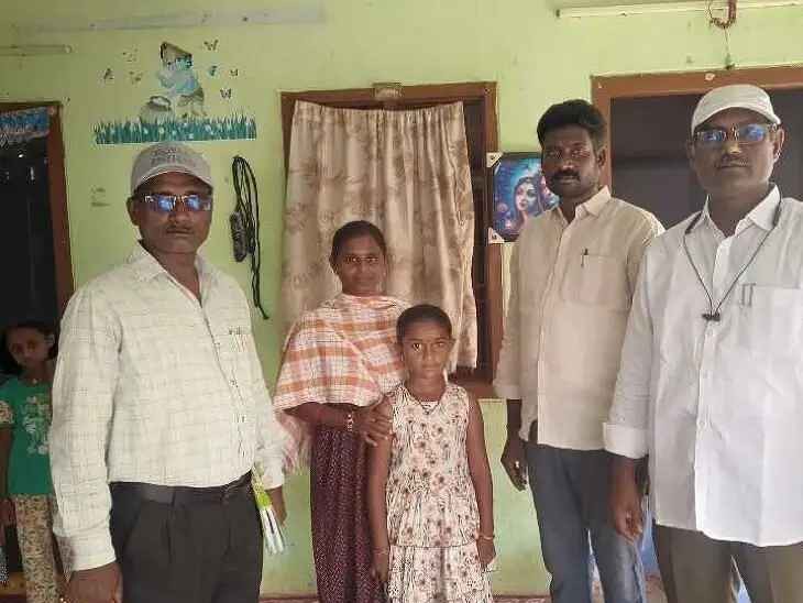 బడి బాట పట్టిన ఉపాధ్యాయులు