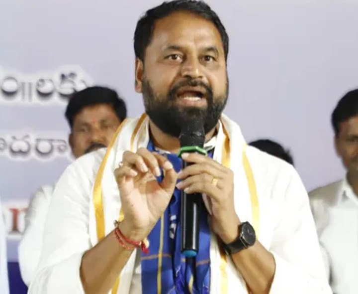 పవన్‌పై ఎమ్మెల్సీ అద్దంకి దయాకర్ ఫైర్