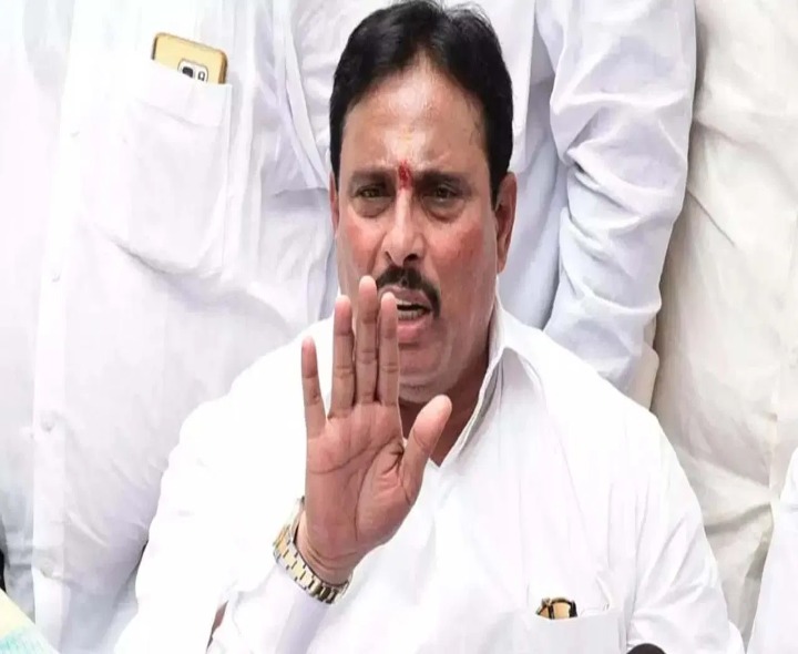 పవన్ ఏపీపైనే దృష్టి పెడితే బాగుంటుంది: ఎమ్మెల్యే