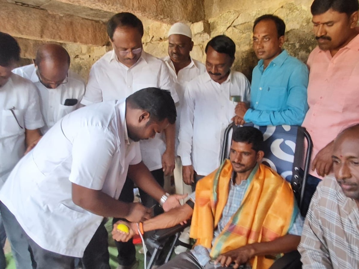 రాష్ట్ర ఆవిర్భావ దినోత్సవం సందర్భంగా రక్తదాన శిబిరం