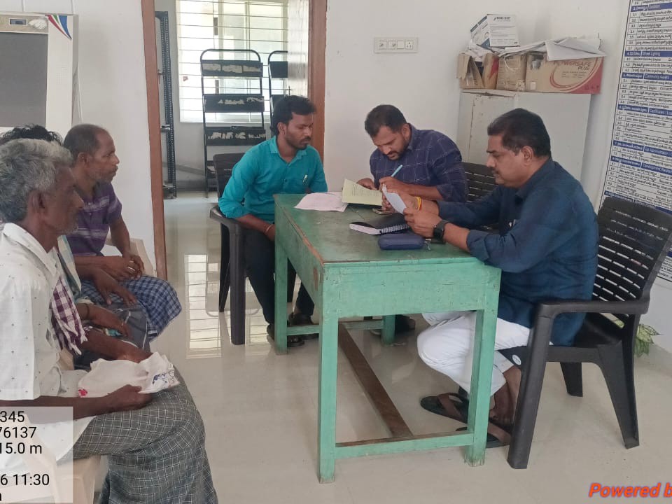 ఫిర్యాదుపై ఎంపీడీవో విచారణ