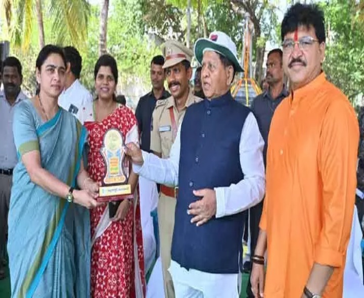 ఘనంగా తెలంగాణ రాష్ట్ర అవతరణ వేడుకలు