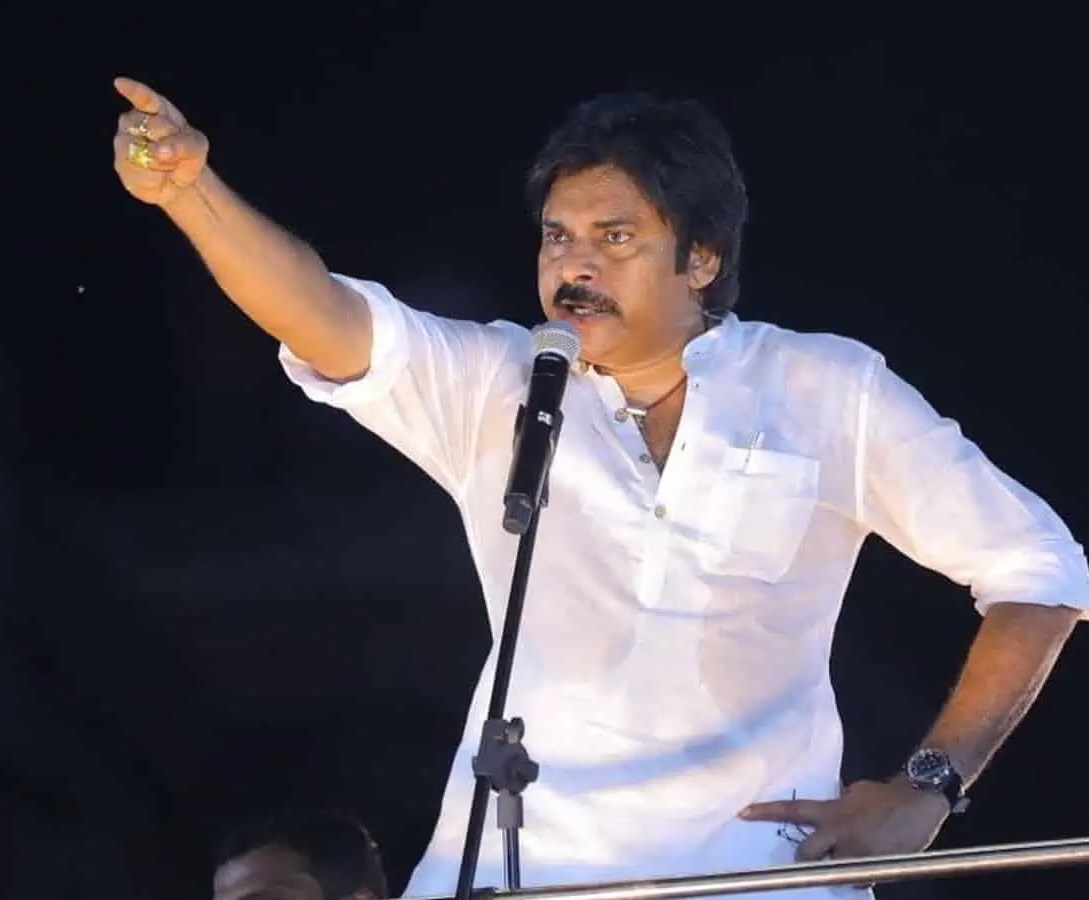 ఉగ్రవాదం కంటే ప్రాంతీయవాదం ప్రమాదకరం: పవన్