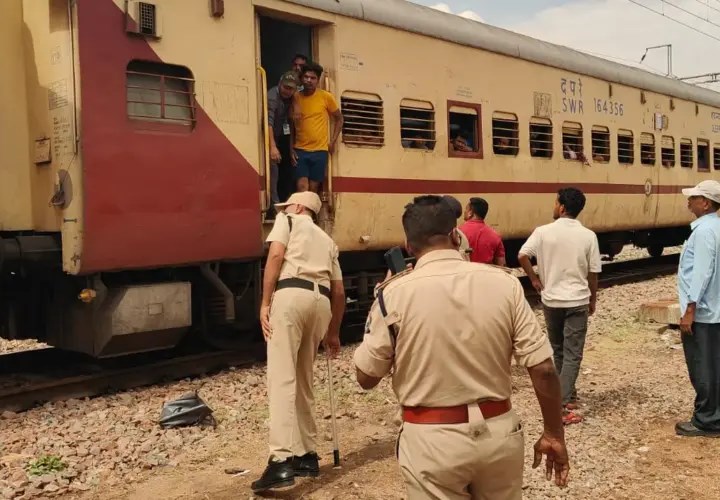 యశ్వంత్‌పూర్ ఎక్స్‌ప్రెస్ రైలుకు తప్పిన ప్రమాదం