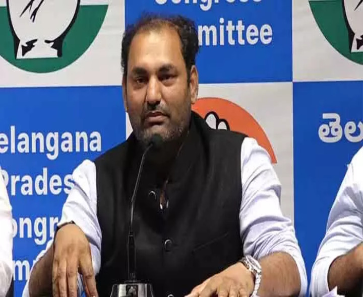 పవన్ కళ్యాణ్‌పై అనిరుధ్ రెడ్డి ఘాటు విమర్శలు