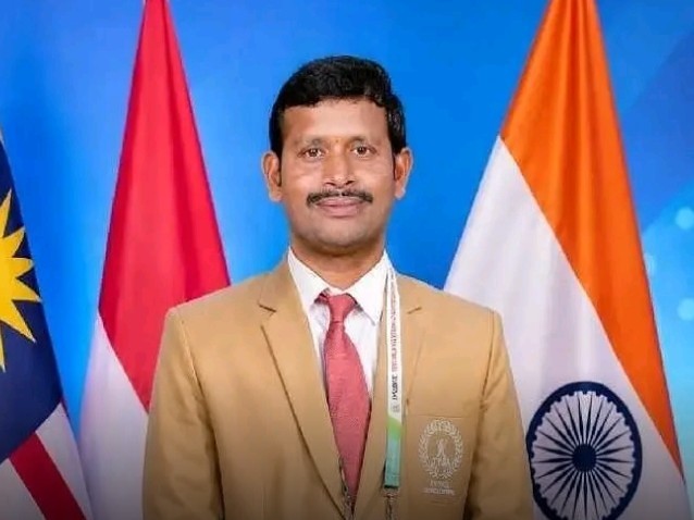 ప్రపంచ యోగాసనా పోటీలకు జడ్జిగా సతీశ్