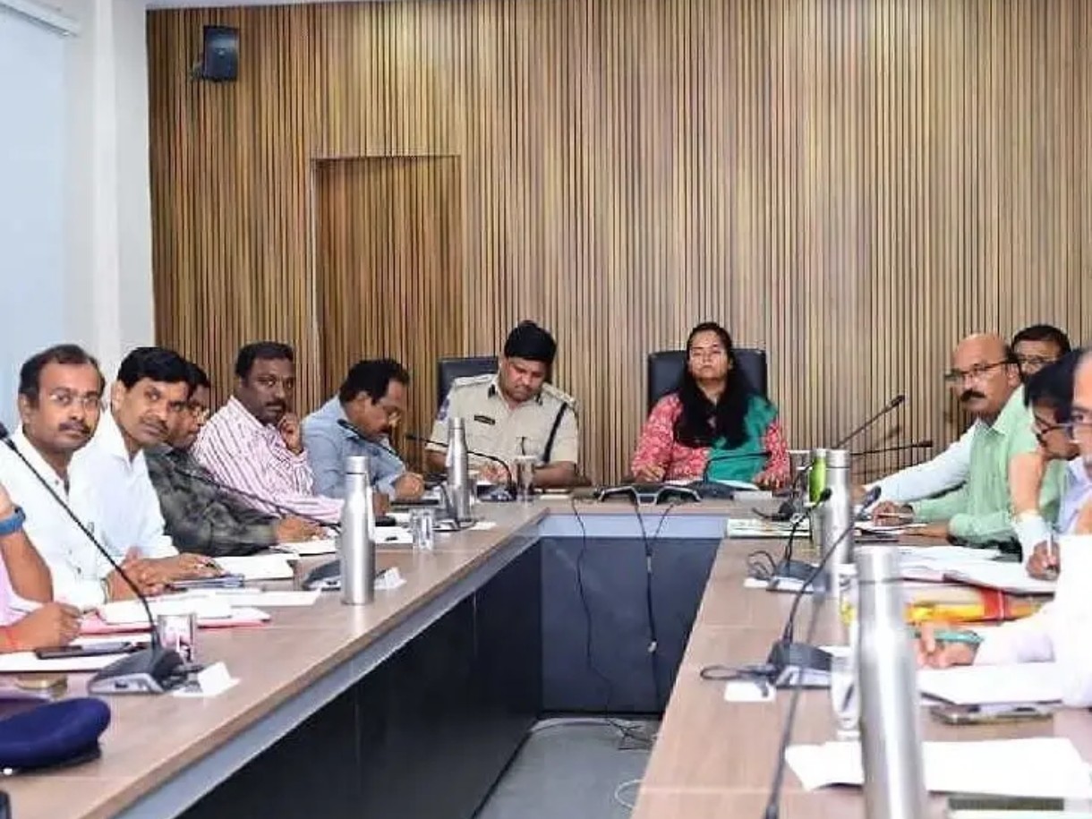 ‘గ్రామసభలు, వార్డు సభలకు పకడ్బందీ ఏర్పాట్లు’