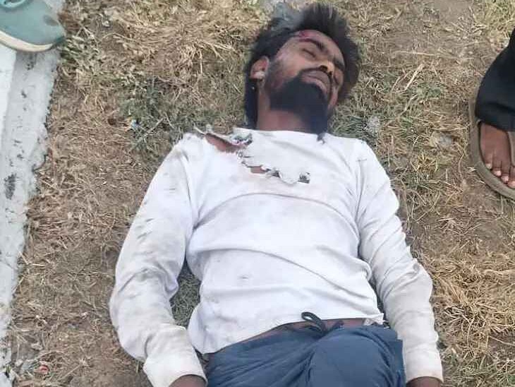 బైక్‌పై ప్రమాదం.. యువకుడికి గాయాలు