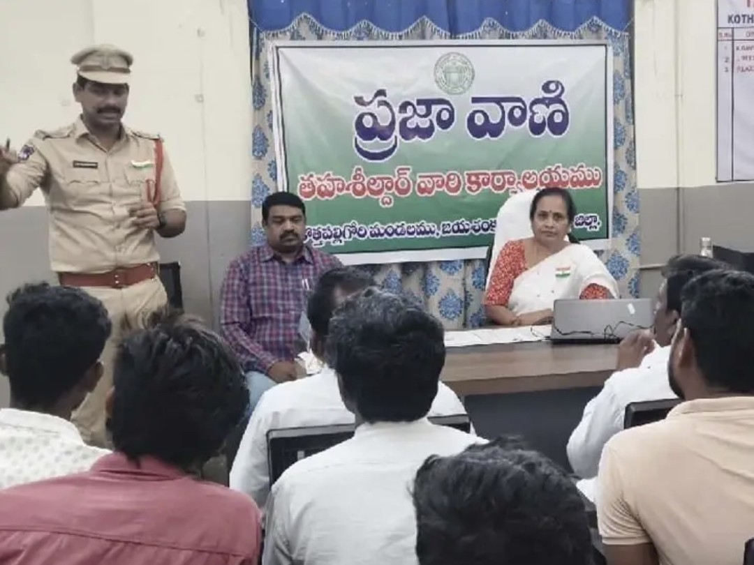 ఇసుక రవాణాపై ట్రాక్టర్ యజమానులకు సూచనలు