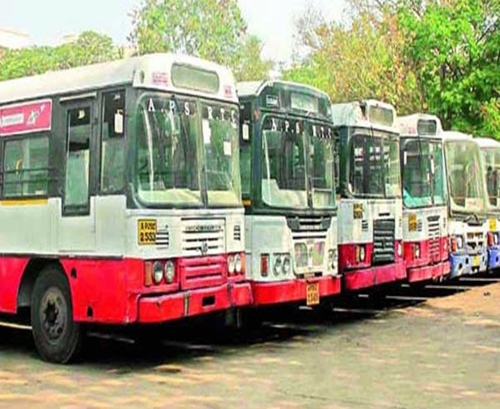 ఆర్టీసీయే బస్సులను నిర్వహించాలి: NMUA