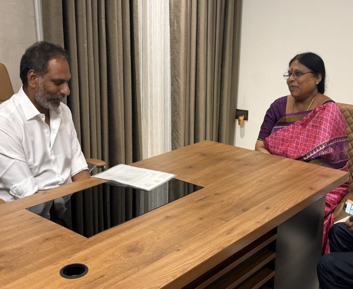 ఎల్.కోటలో సబ్ స్టేషన్ ఏర్పాటు చేయాలి: ఎమ్మెల్యే