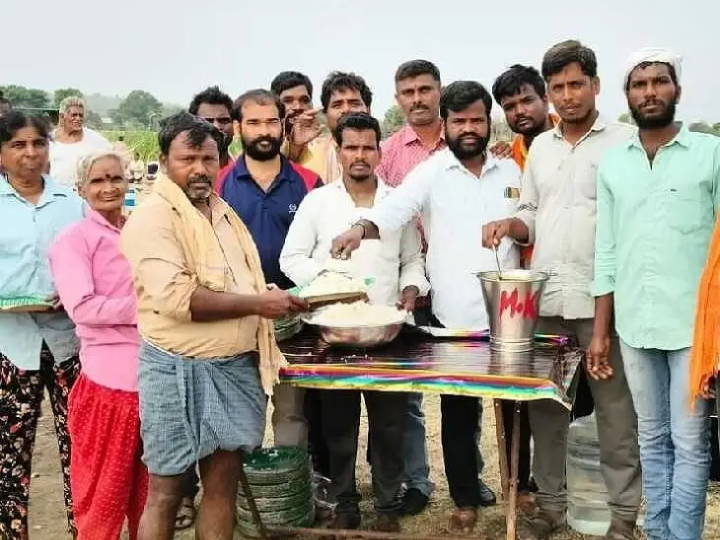 ఉపాధి హామీ కూలీలకు భోజనాల ఏర్పాటు
