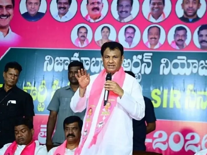 ‘నగర అభివృద్ధి పూర్తిగా కుంటుపడింది’