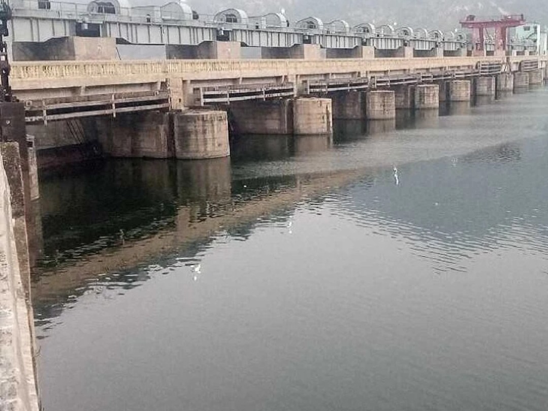 పెన్నా డెల్టాకు 3300 క్యూసెక్కుల నీరు విడుదల