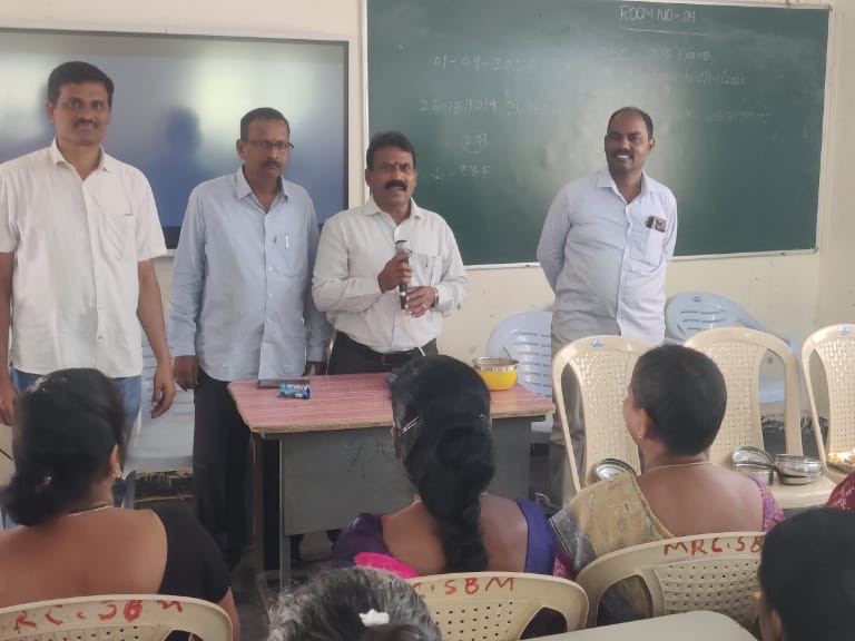 డొక్కా సీతమ్మ భోజనం పథకం పై శిక్షణ కార్యక్రమం