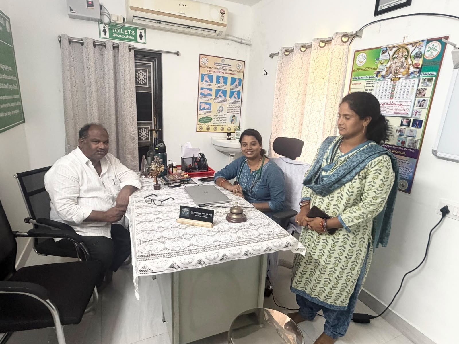 ఆయుర్వేద ఆసుపత్రిని సందర్శించిన ఎంపీడీవో