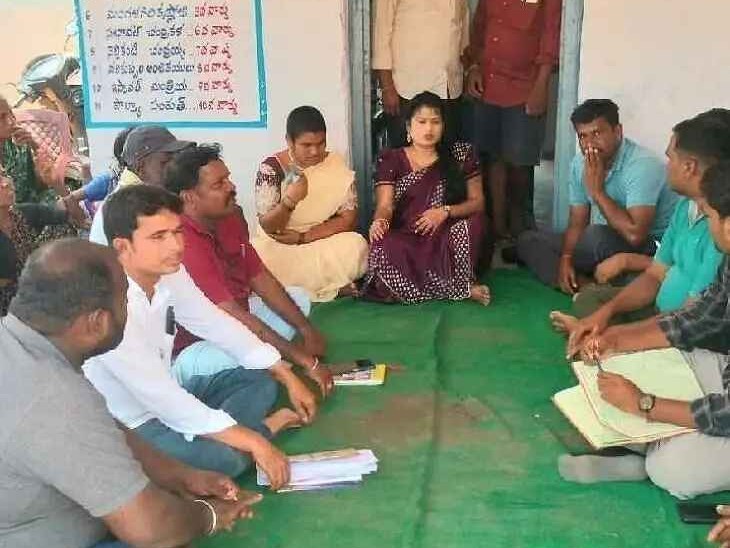 మన్నెవారిపల్లిలో తాగునీరు అవగాహన సభ