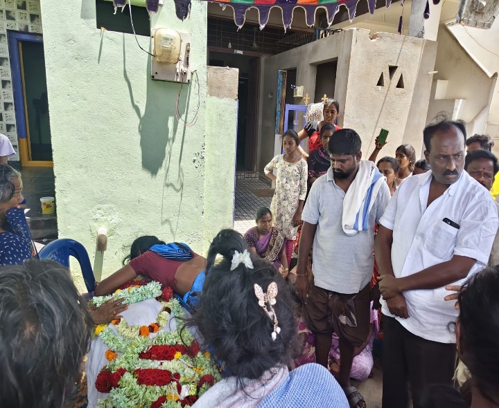 మృతుల కుటుంబాలను పరామర్శించిన ఉమాపతి