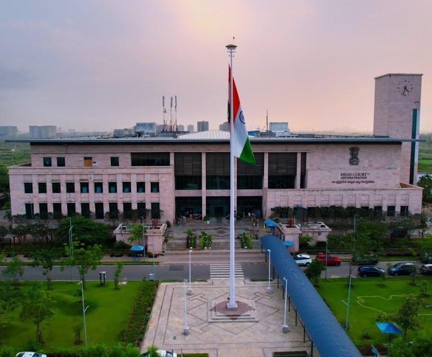 ఏపీలో వార్డుల పునర్విభజన ప్రక్రియకు బ్రేక్